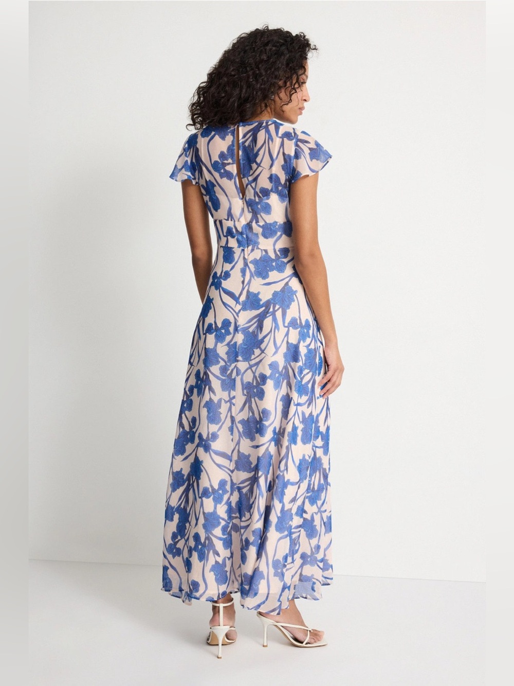 Hutch Nia Floral Dress size 6 Blue Floral V-Neck Maxi Dress - Women - Picture 4 of 15